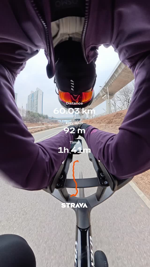 jun.hyeok__s 게시물 이미지: 오랜만에 필드 테스트 봄이 기다려 진다🔥🔥

#winterriding...