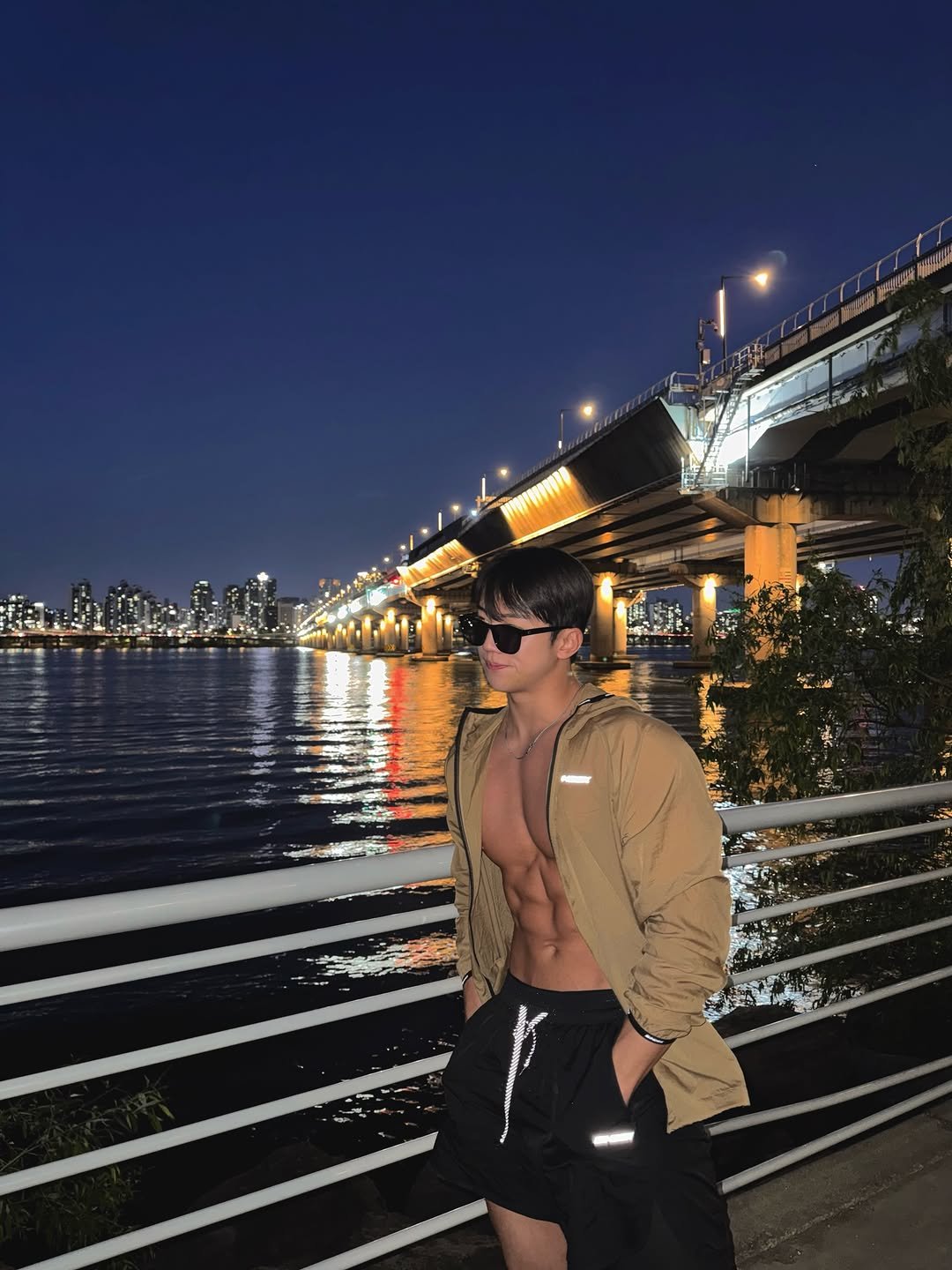 jun_o_o7 게시물 이미지: 느좋 러너가 꿈이에요😎

.
.
착장 정보 @hdex__official 
어시스트...