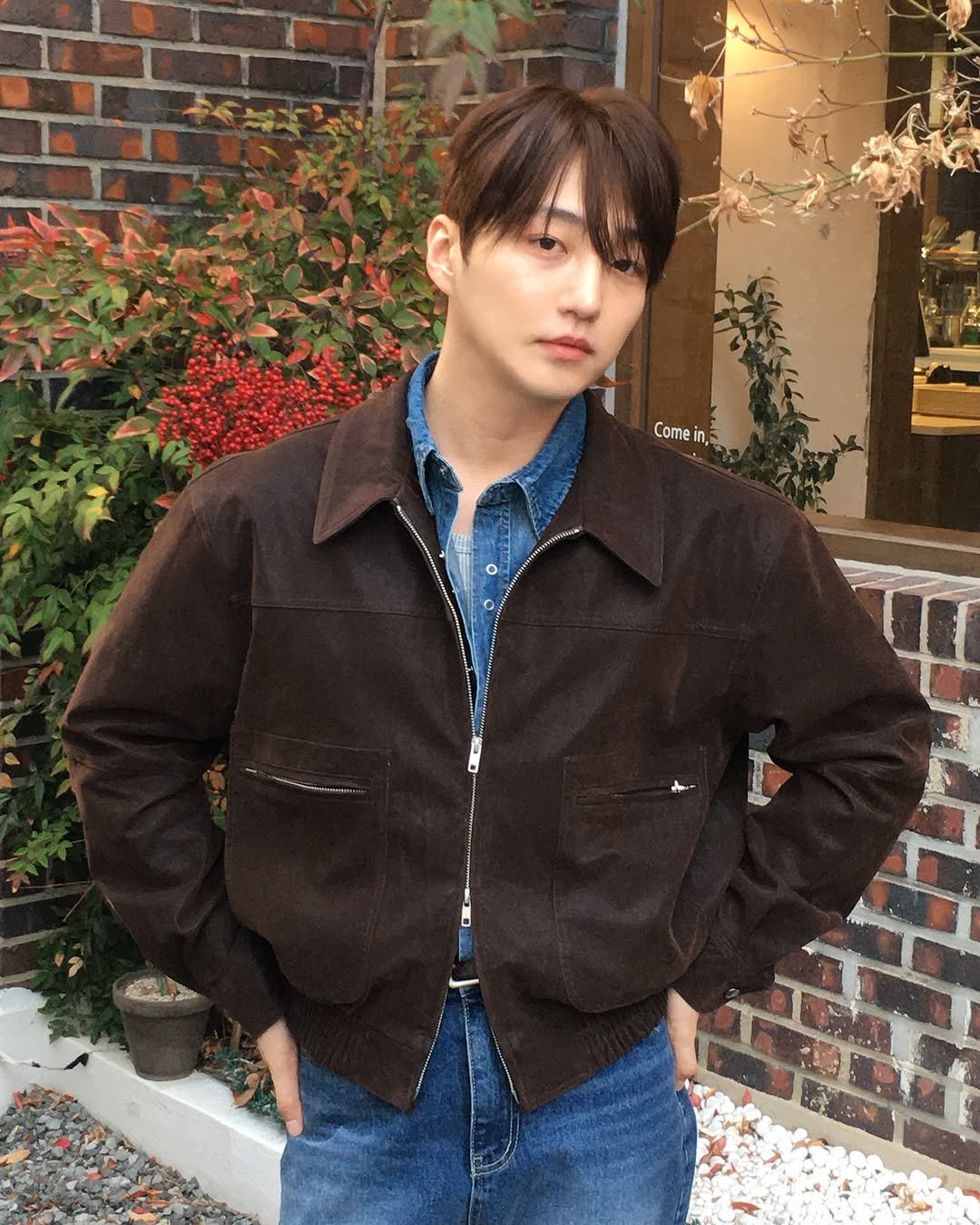 Photo by 준브로 JUNBRO / ᴊᴜɴᴏ on March 26, 2025.