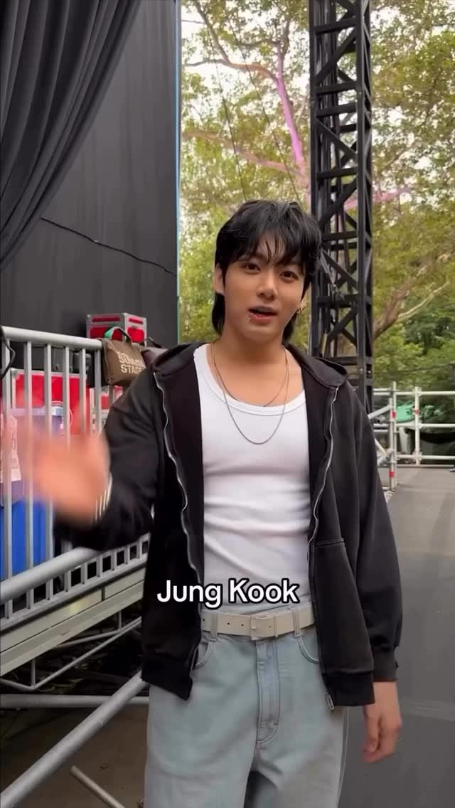 jungkook_bighitentertainment 게시물 이미지: 2026 시작! 난 정국, 준비됐어? 💜