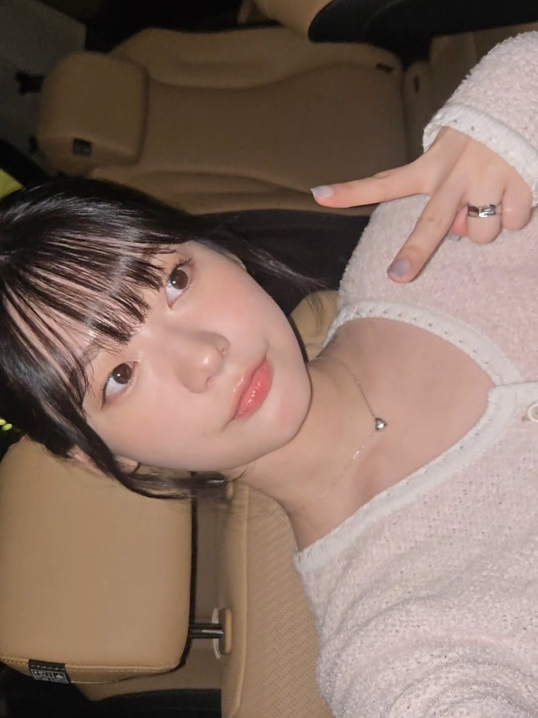 Photo by 조윤수 on October 21, 2025. May be an image of one or more people, hair and top.