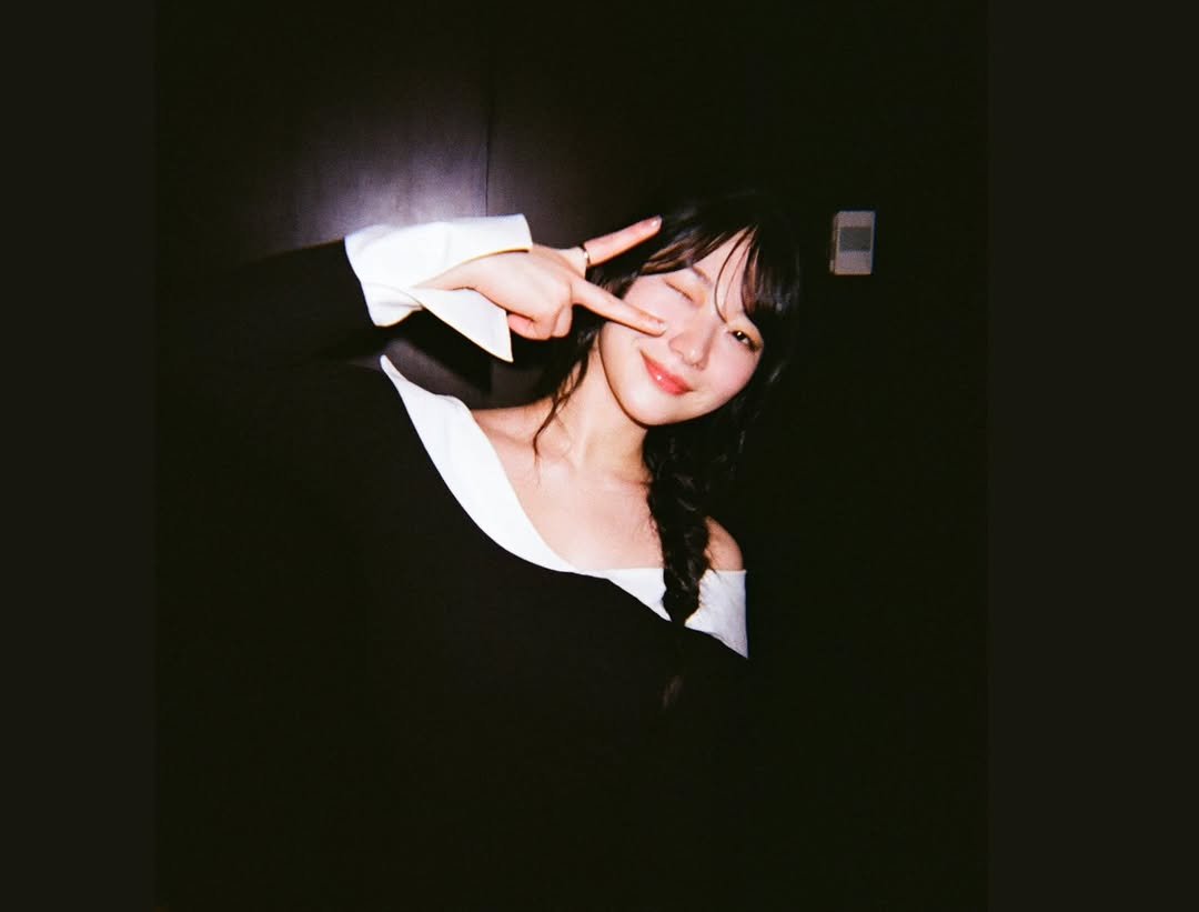 Photo by 조윤수 on February 17, 2026. May be an image of one or more people, hair, top and text.