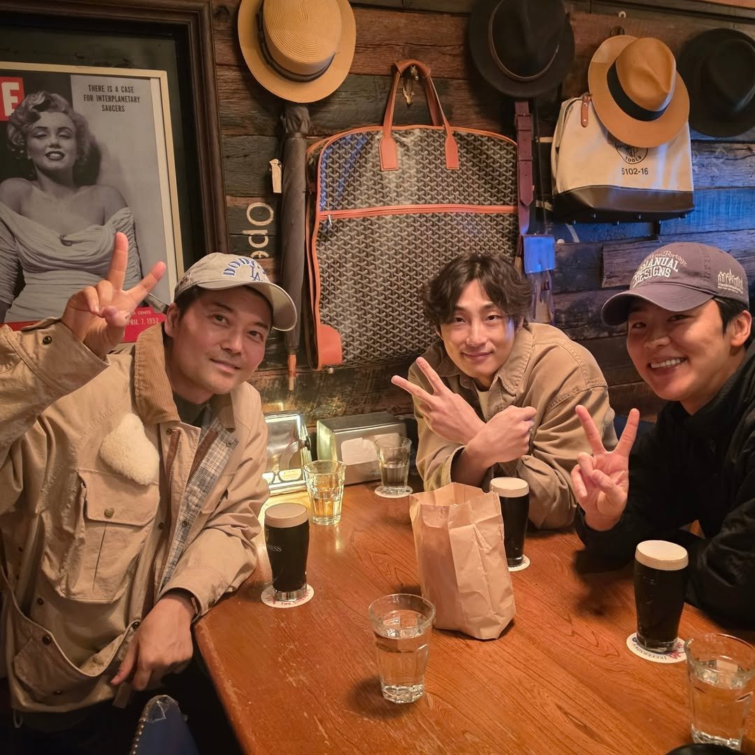 junhyunmoo 게시물 이미지: 뭘 하려고 하지 않아 예쁜 아이들
도운이는 지금 이 시간에도 연습중ㅠㅠ

펀런 성공 기념 회식