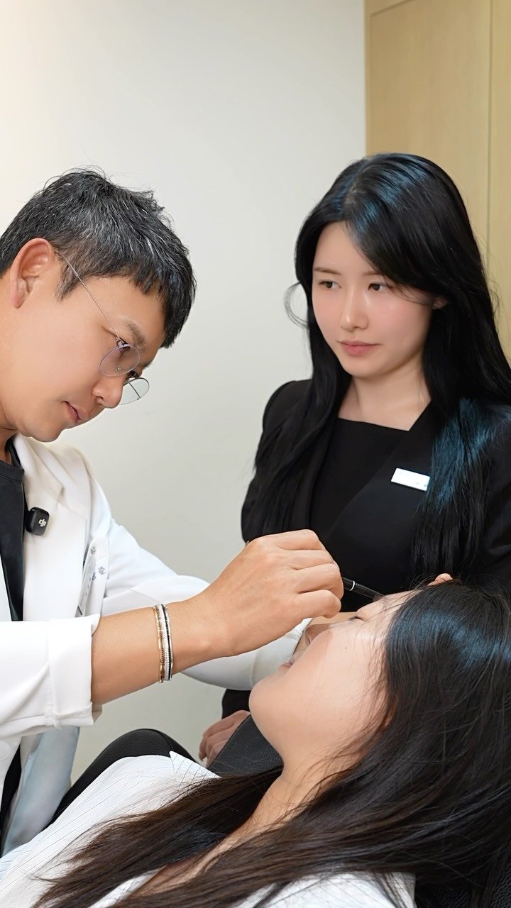 jupiter__kr 게시물 이미지: 원장님...

——

지금 청담동 주피터에서는
주피터가 직접 기획한
다양한 이벤트가...