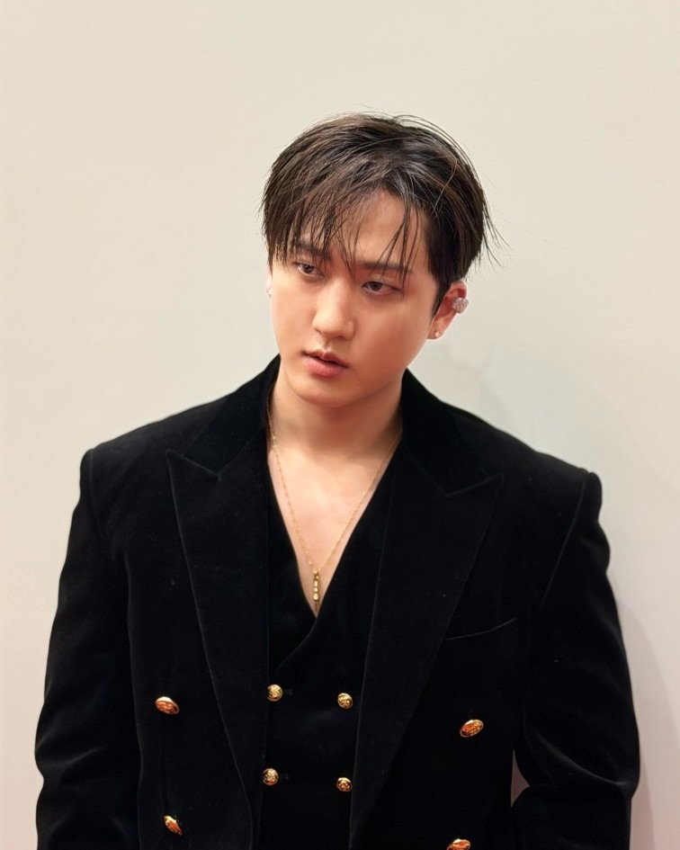 Photo by CHANGBIN on January 31, 2026. May be an image of bolo tie.