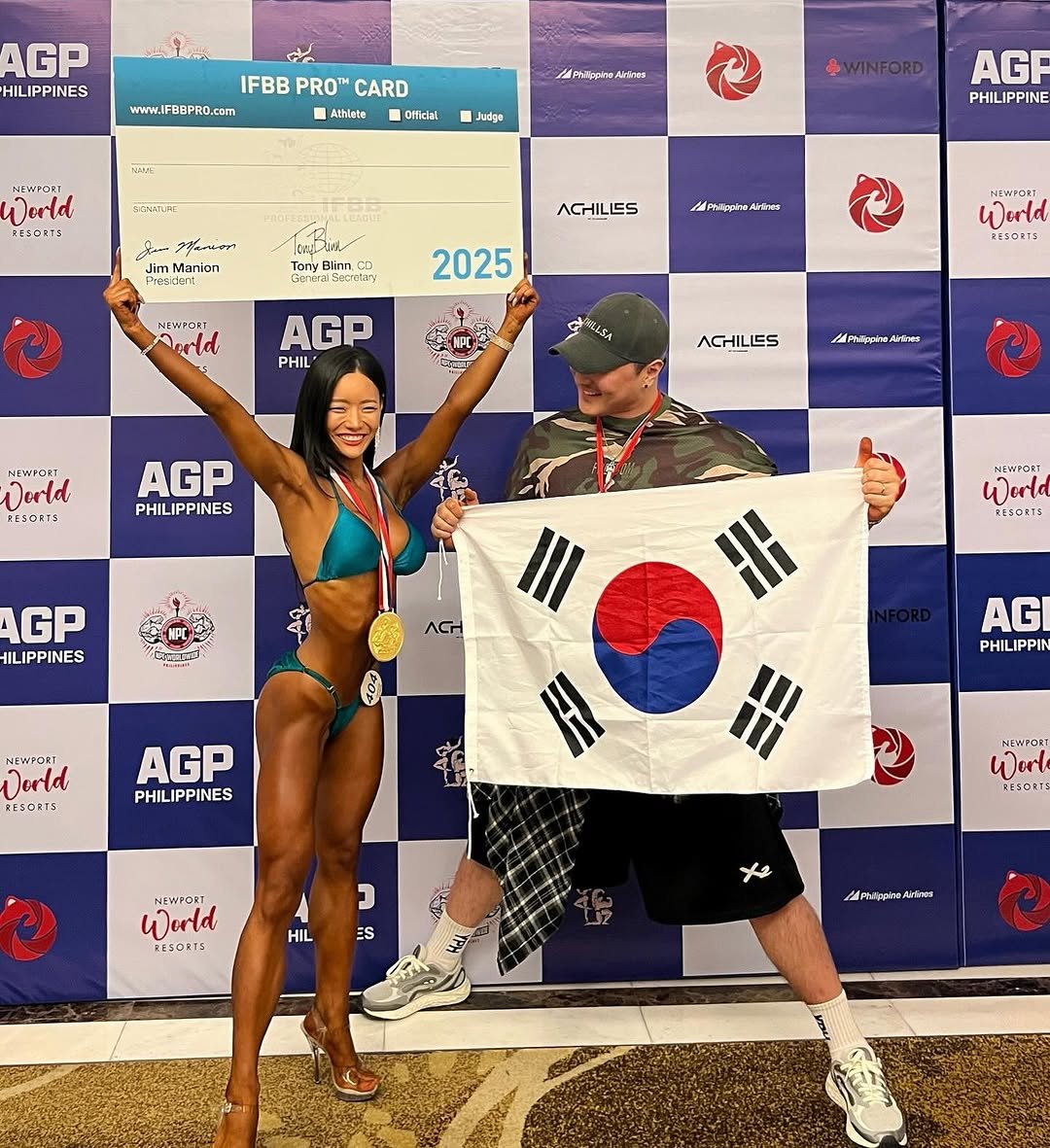 juuu__fit 게시물 이미지: ⠀⠀ 
프로카드를 딴거 자체가 벅차고 아직도 꿈같지만 
현실이라 너무 행복합니다...
