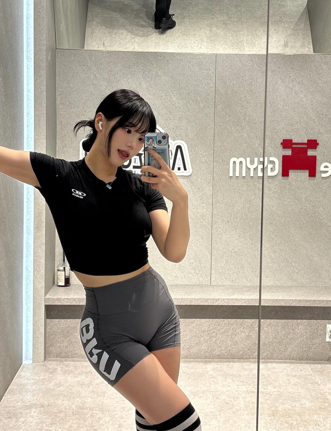 jweight_ 게시물 이미지: 에이블짐 신논현만 오면 인생샷 백오십이장 건짐