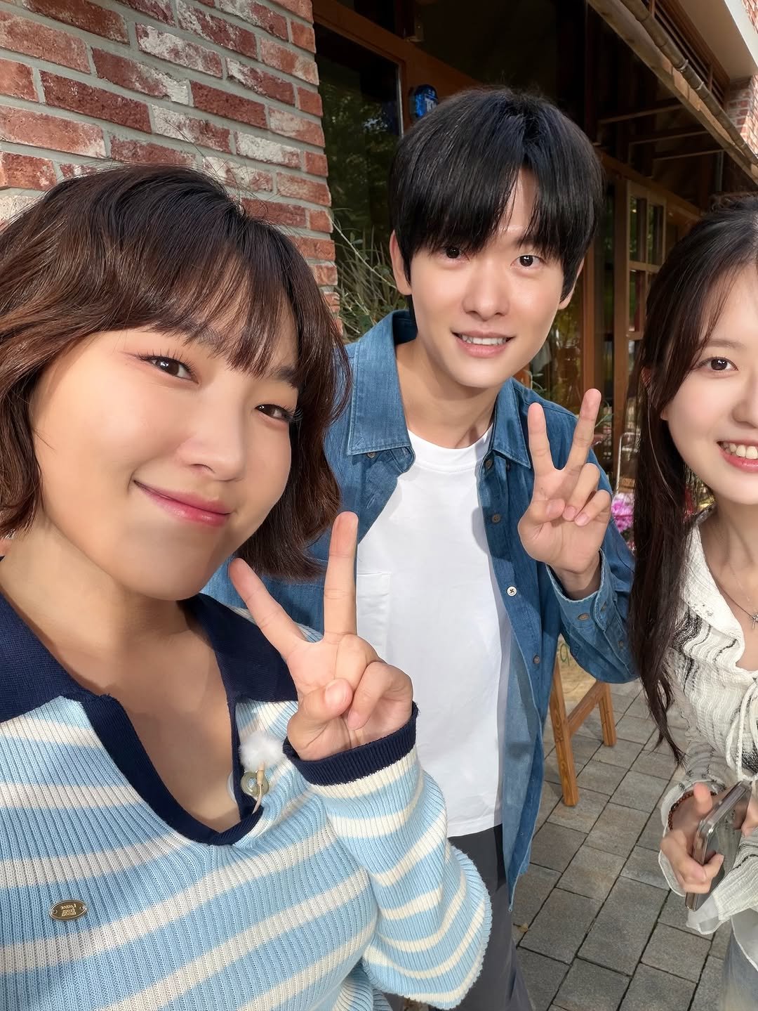 Photo shared by 백정훈 on November 13, 2025 tagging @happy._.ej, and @xunmin__.