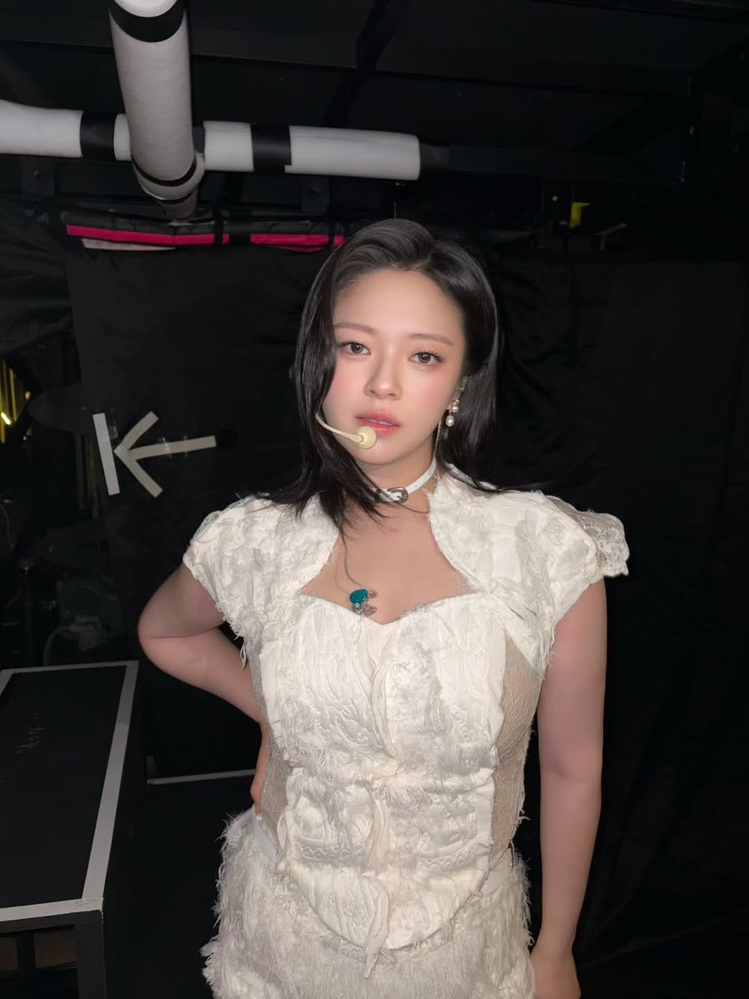 Photo shared by 정연 (JEONGYEON) on August 28, 2025 tagging @dadomi__. May be an image of 1 person and text.