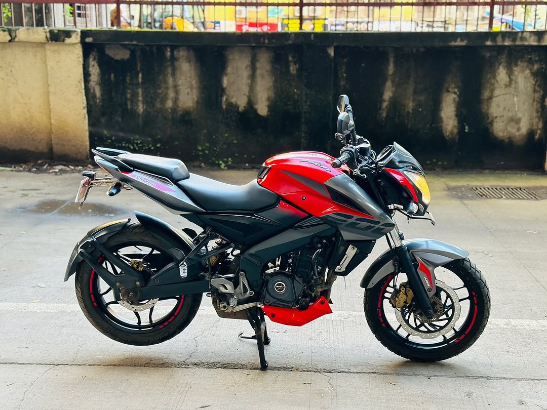 Photo shared by J.Y MOTORS on September 27, 2025 tagging @mypulsarofficial, @wholesale999, @thewheelsshow_, @bike_o_beast, and @jymotors_happyclients. May be an image of motorcycle, scooter and text.