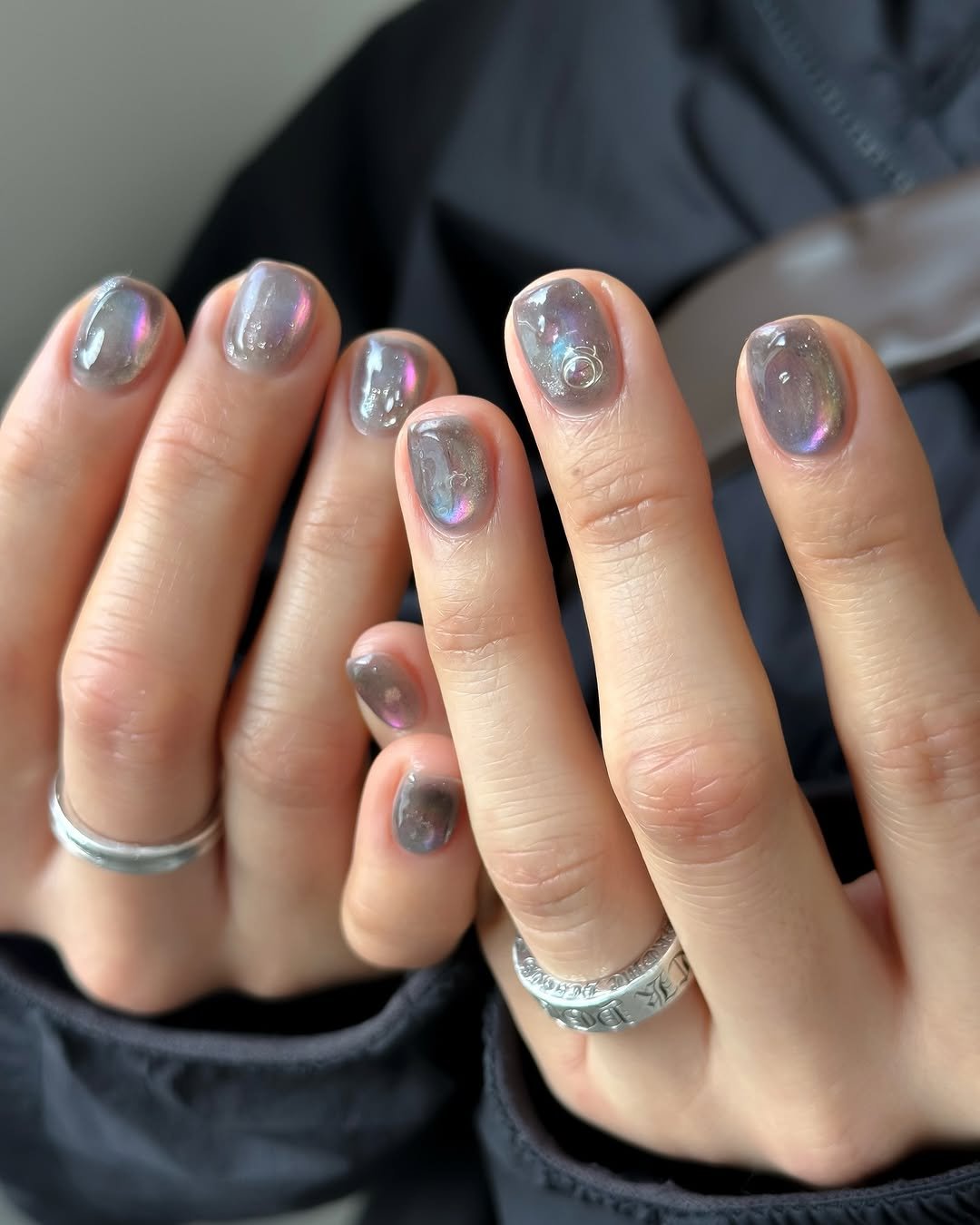 Photo by HAOUR 킨네일하우어𓍯공릉네일 공릉역네일 on March 29, 2026. May be an image of one or more people, fingernails and text.