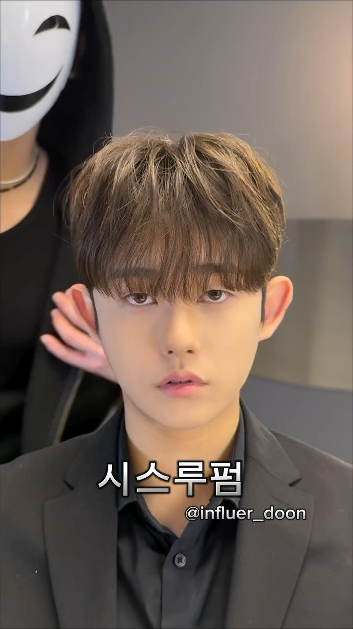 k__xx__jh 게시물 이미지: 시스루펌
컬 많은 시스루펌 김재현 참교육 남자도 화장해야 하는 이유
압구정로데오...