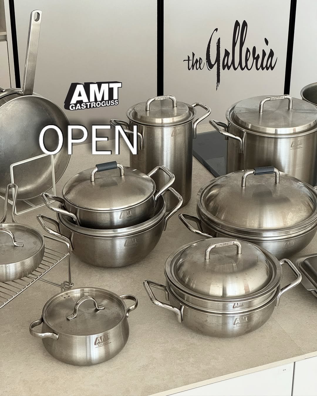 Photo by 도림맘 ꔚ 배은경 초간단 테이블 on September 21, 2025. May be an image of stove, pot, cooker, saucepan, steamer and text that says 'AMT GASTROGUSS the Gallri OPEN ZAM'.