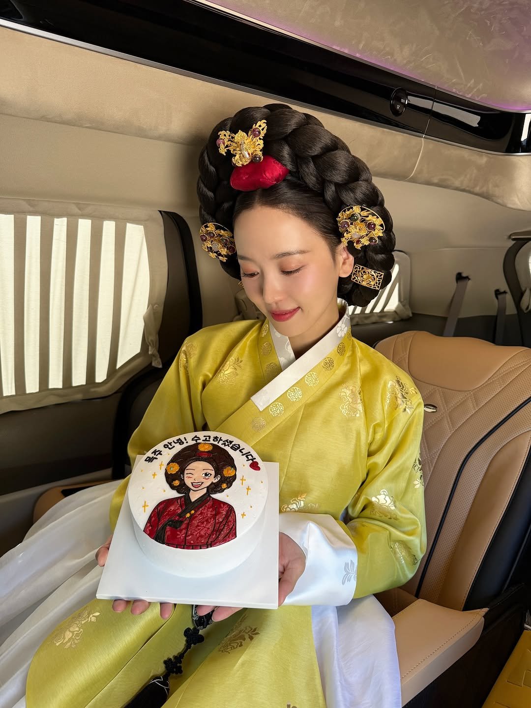 Photo by 강한나 / ʜᴀɴɴᴀ ᴋᴀɴɢ on September 28, 2025.