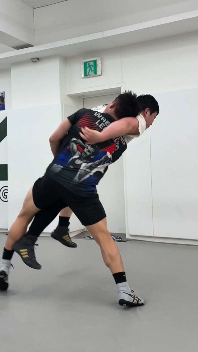 k_wrestling_hongdae 게시물 이미지: 레슬링 전문 체육관 케이레슬링 홍대점🤼‍♂️

서울 마포구 홍대에서 레슬링을 제대로...