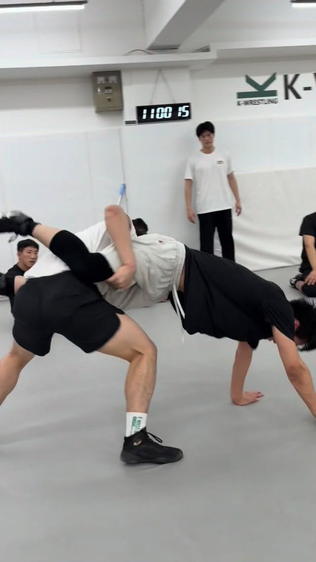 k_wrestling_hongdae 게시물 이미지: 기본 자세부터 태클, 클린치, 테이크다운, 그라운드까지 실전에서 사용하는 레슬링...