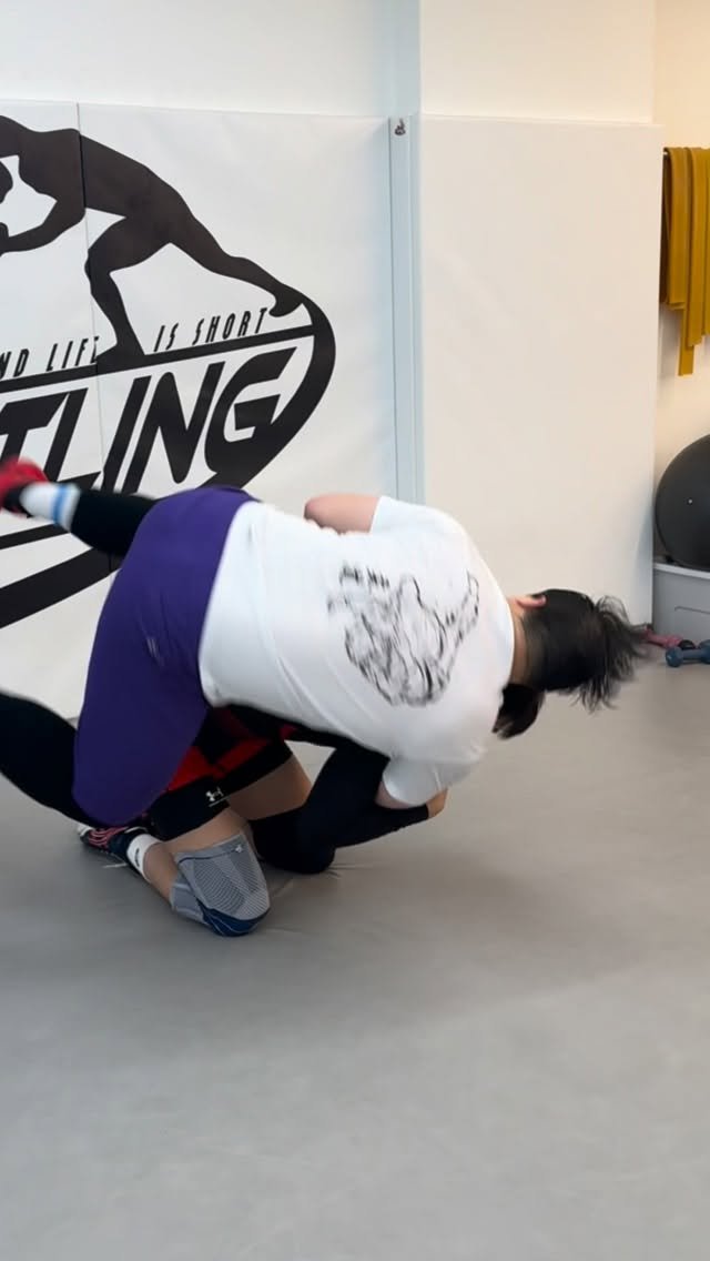 k_wrestling_hongdae 게시물 이미지: 기본기부터 큰 기술까지, 단계별로 차근차근.
처음 오신 분도 “왜 이렇게 하는지”...