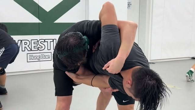 k_wrestling_hongdae 게시물 이미지: 함께 재밌게 레슬링 하자! 🤼‍♂️
수업 프리뷰 살짝 공개합니다!

처음이어도...