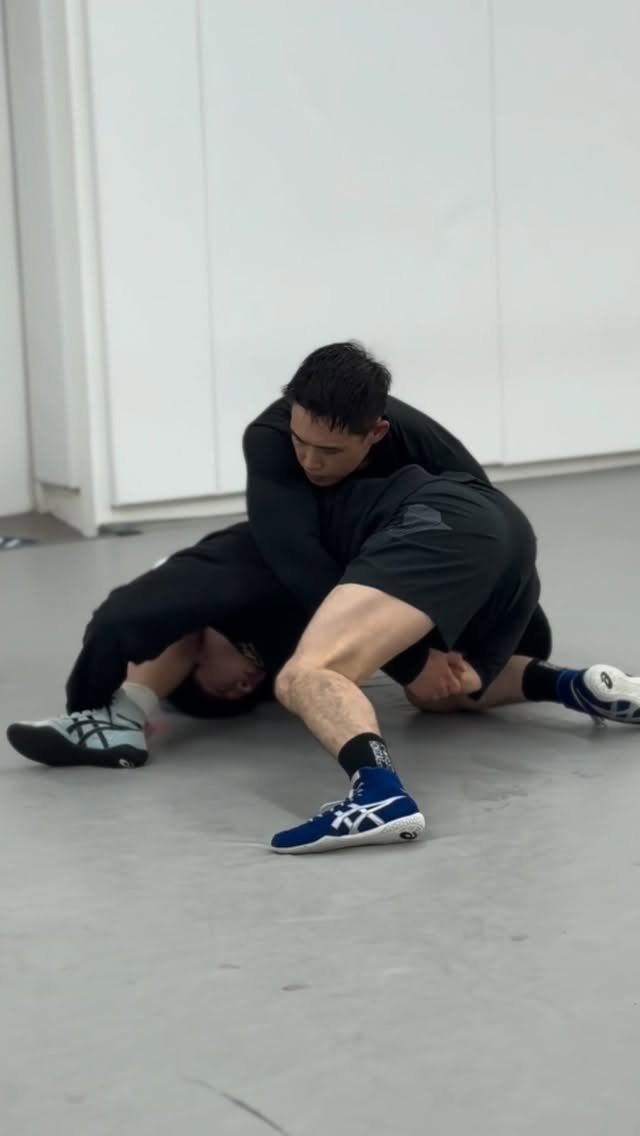 k_wrestling_hongdae 게시물 이미지: 기초 → 연결 → 실전.
레슬링, 처음부터 끝까지 완전 정복합니다.
초보도, 고수도...