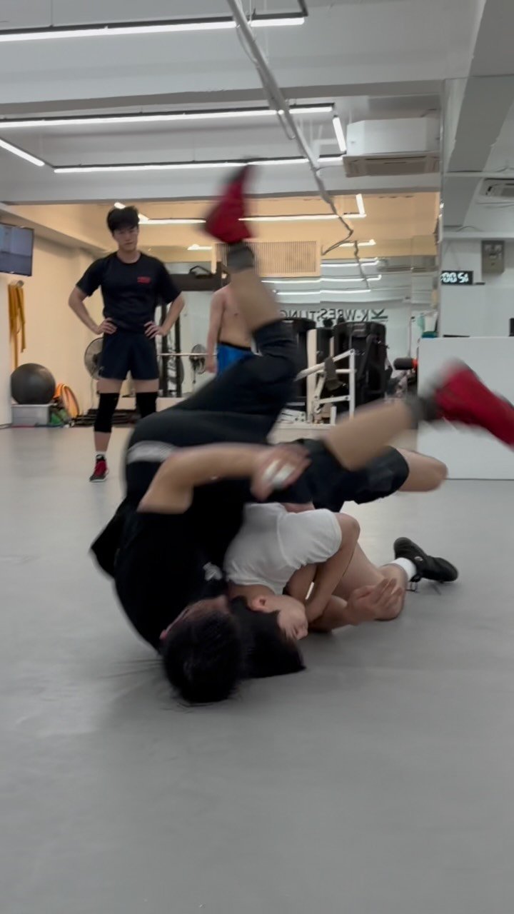 k_wrestling_hongdae 게시물 이미지: 레슬링 전문 체육관에서 레슬링을 제대로 배워 보세요! 홍대 합정 레슬링 전문 체육관...