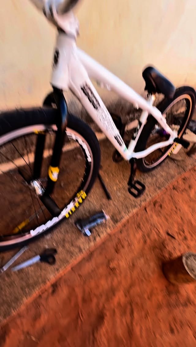 kaiozera46 게시물 이미지: PT6 MONTANDO MINHA BIKE DE RL🔥 Siga...