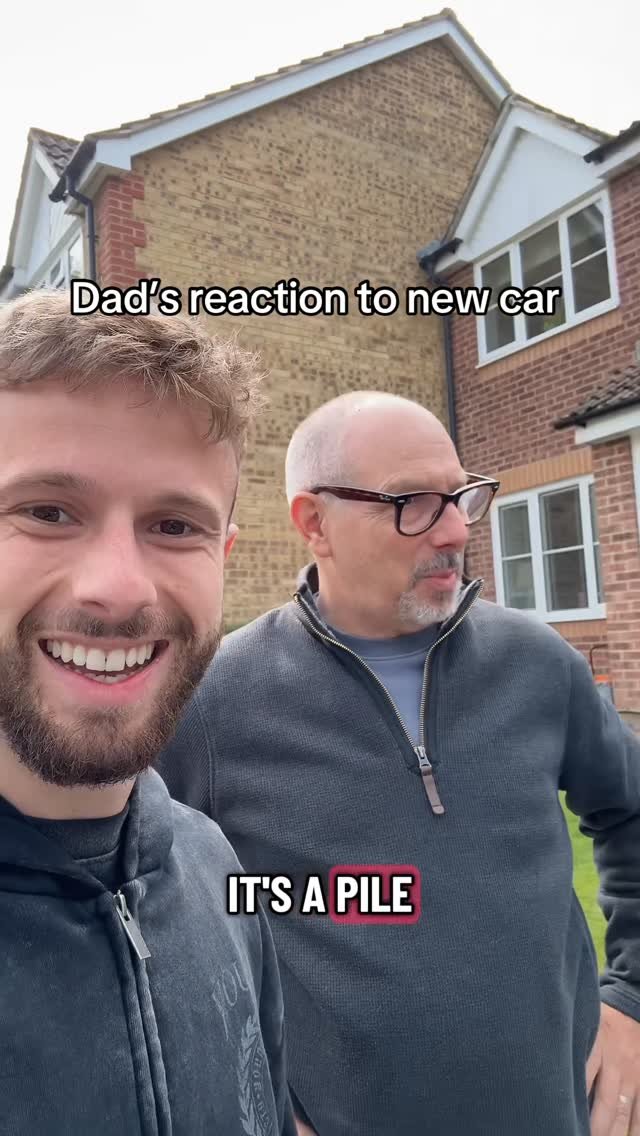 kaisheps 게시물 이미지: Dad loves the new car - @youngla code KAI