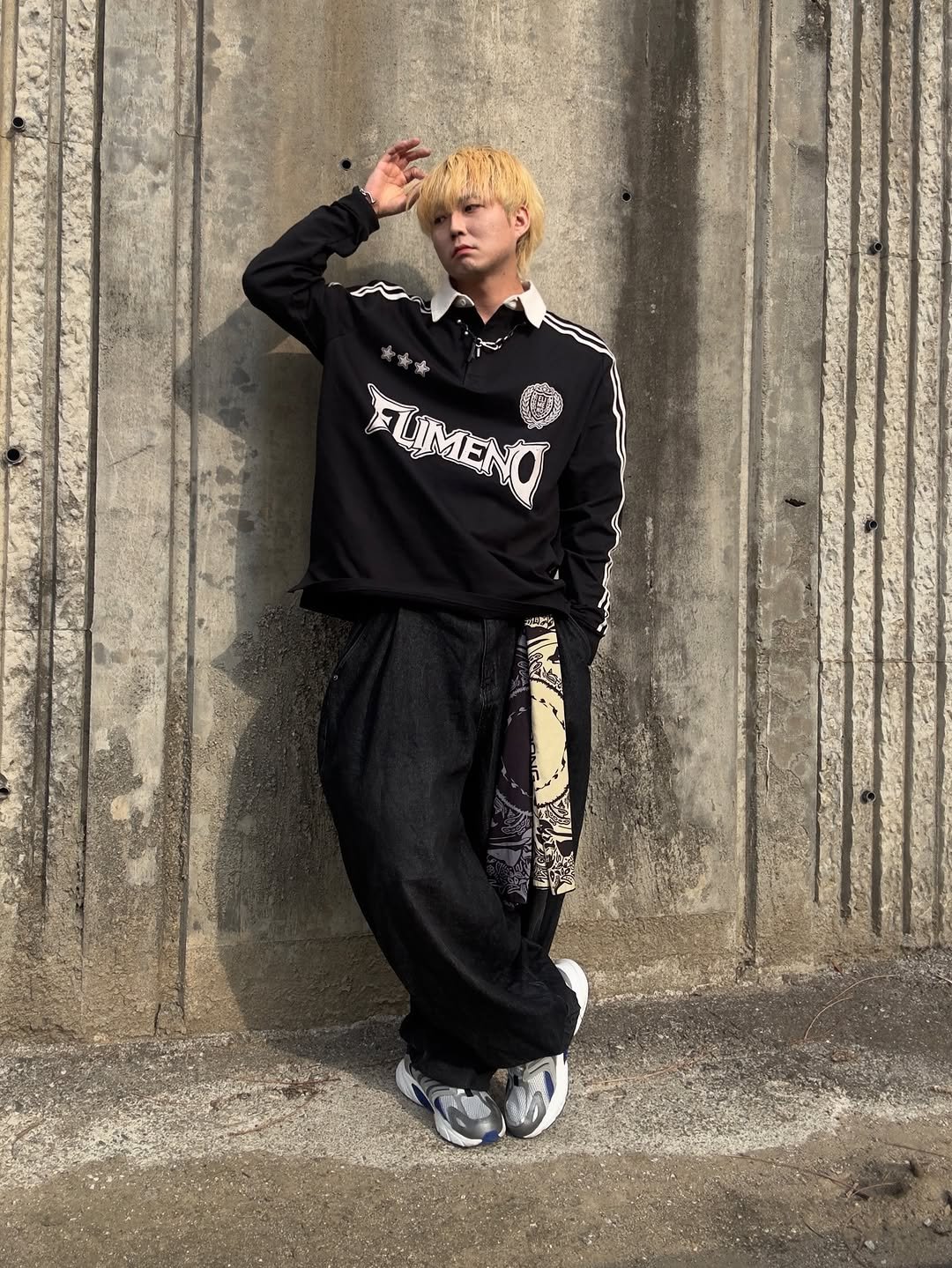Photo shared by かぜ on March 26, 2026 tagging @elimeno.official. May be an image of sweatpants, sportswear and text.