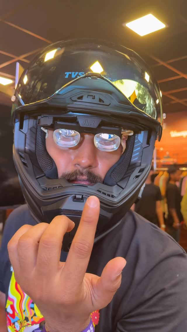 kalakaar_moto_trails 게시물 이미지: This Is India’s First AR Smart Helmet. Soon...
