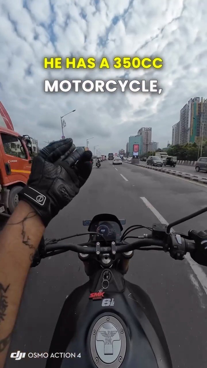 kalakaar_moto_trails 게시물 이미지: 100CC Riding On 60KMPH And A 650CC Is Also On...