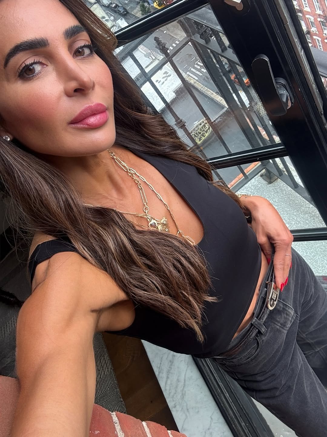 Photo shared by Nicole Keshishian | KALEJUNKIE® on September 11, 2025 tagging @ysl, and @therow.