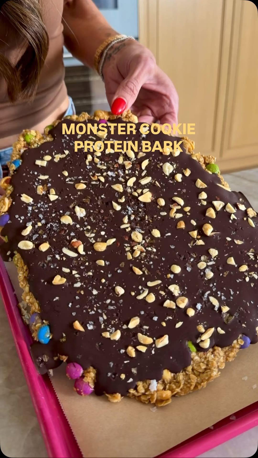 kalejunkie 게시물 이미지: @kalejunkie 🍪 MONSTER COOKIE PROTEIN BARK, my...