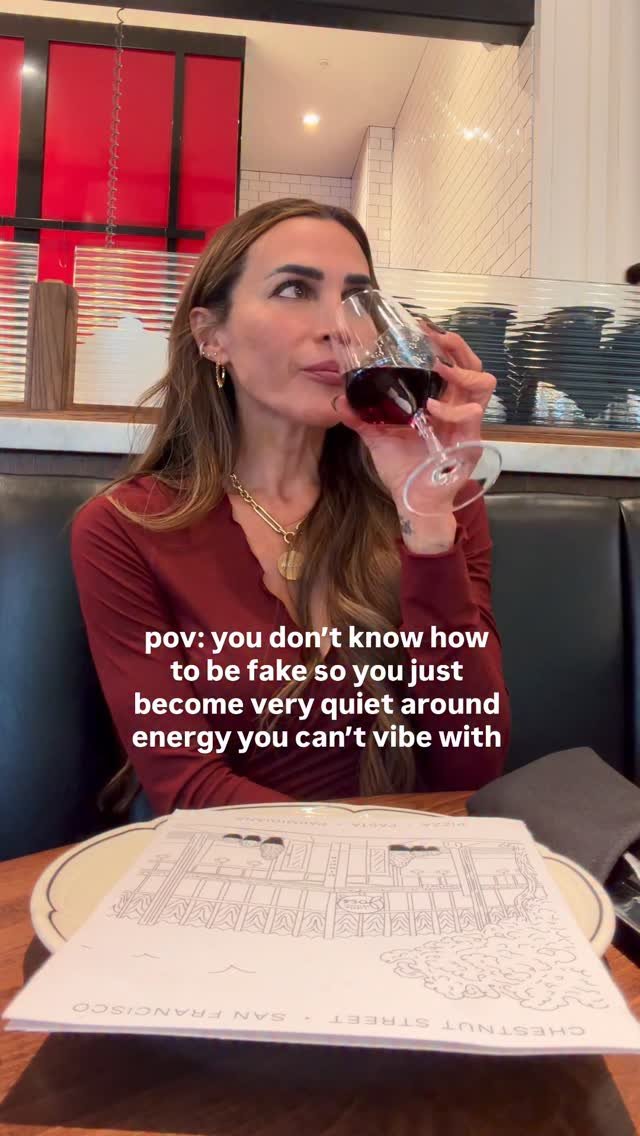 kalejunkie 게시물 이미지: When people meet me in person, they often say...