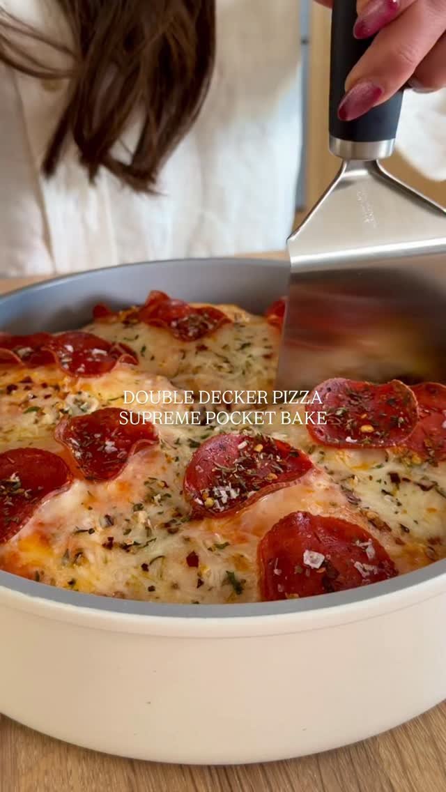 kalejunkie 게시물 이미지: @kalejunkie 🍕 DOUBLE DECKER PIZZA SUPREME...