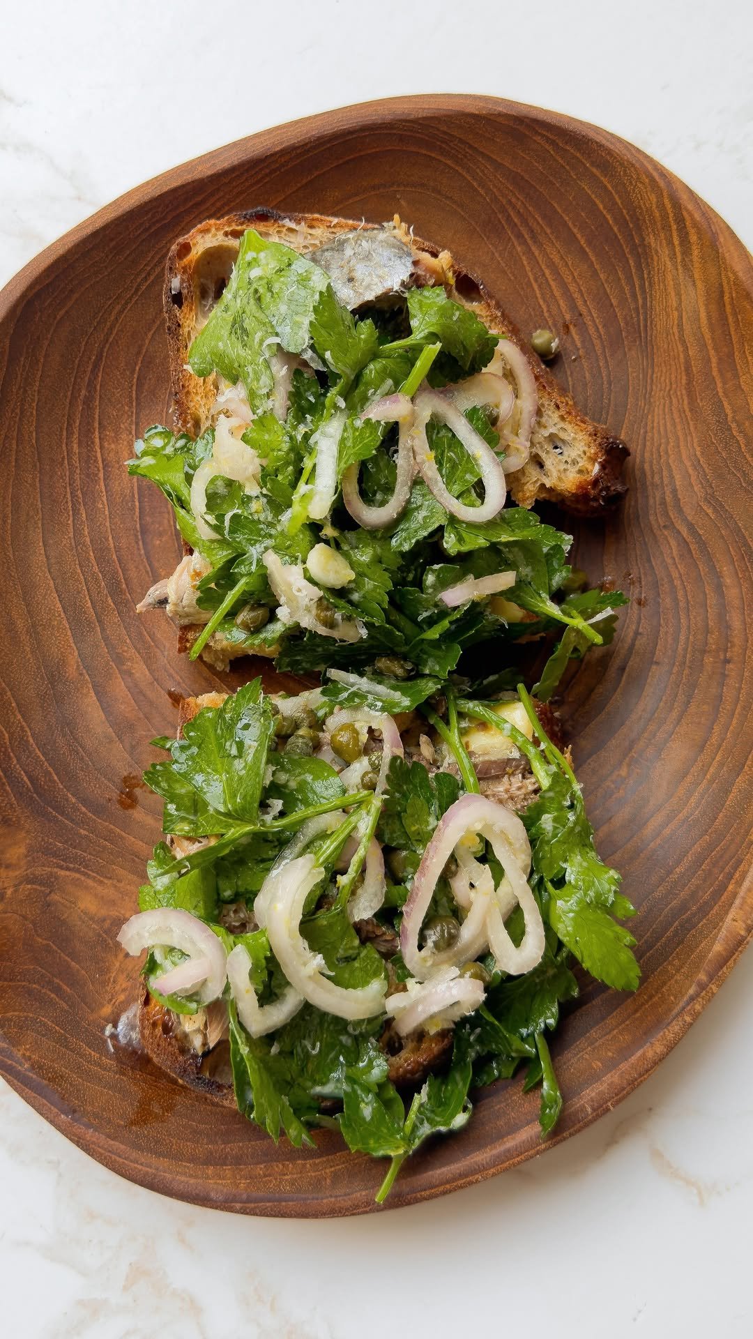 kalememaybe 게시물 이미지: sourdough toast, lots of good french butter,...