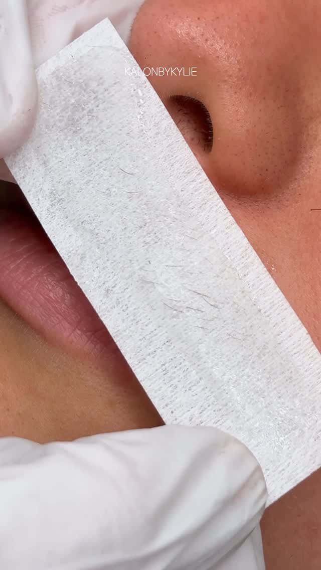 kalonbykylie 게시물 이미지: Love throwing in a good lip wax!!!

Anyone...