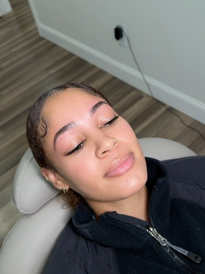 kalonbykylie 게시물 이미지: Brow dump using all my favorite products!...