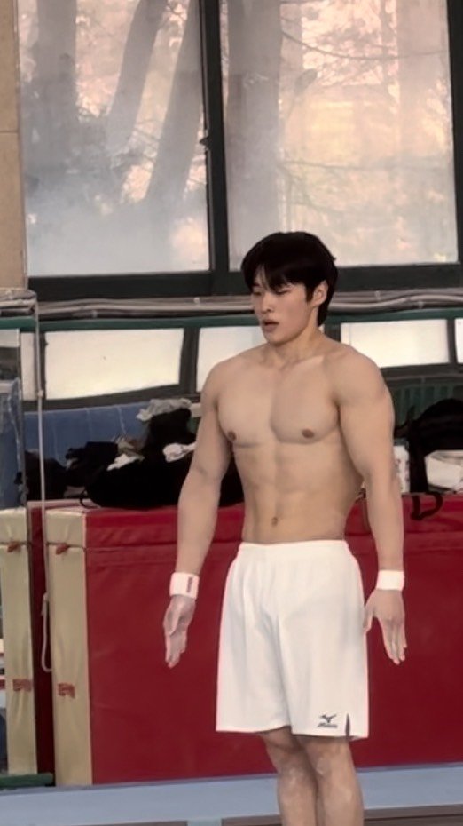 kan_hyeon_bae_ 게시물 이미지: 🪫