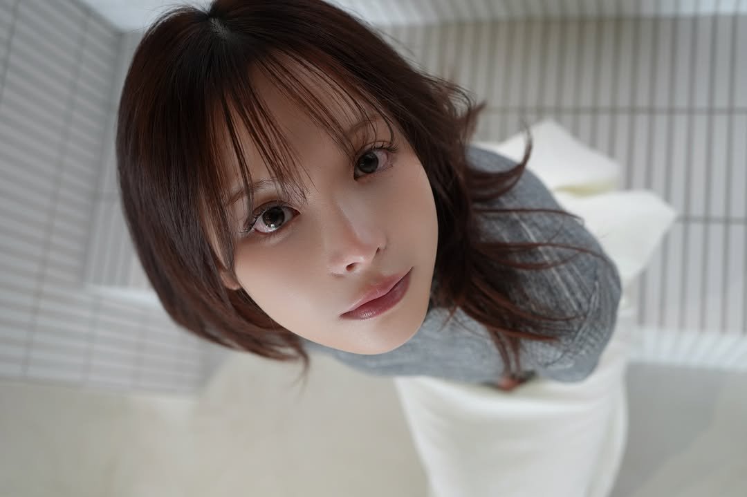 kana_momonogi 게시물 이미지: 👀
