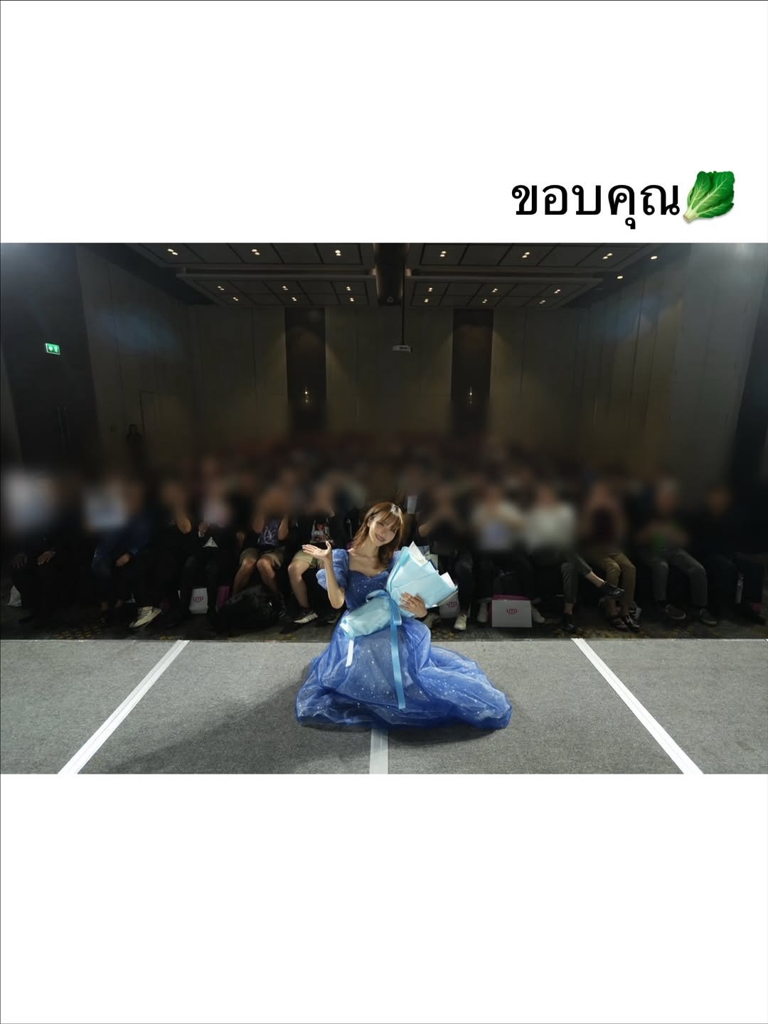 Photo by 桃乃木かな on November 23, 2025. May be an image of dress, costume and text that says 'ขอบคุณ ขอบ คุณ'.