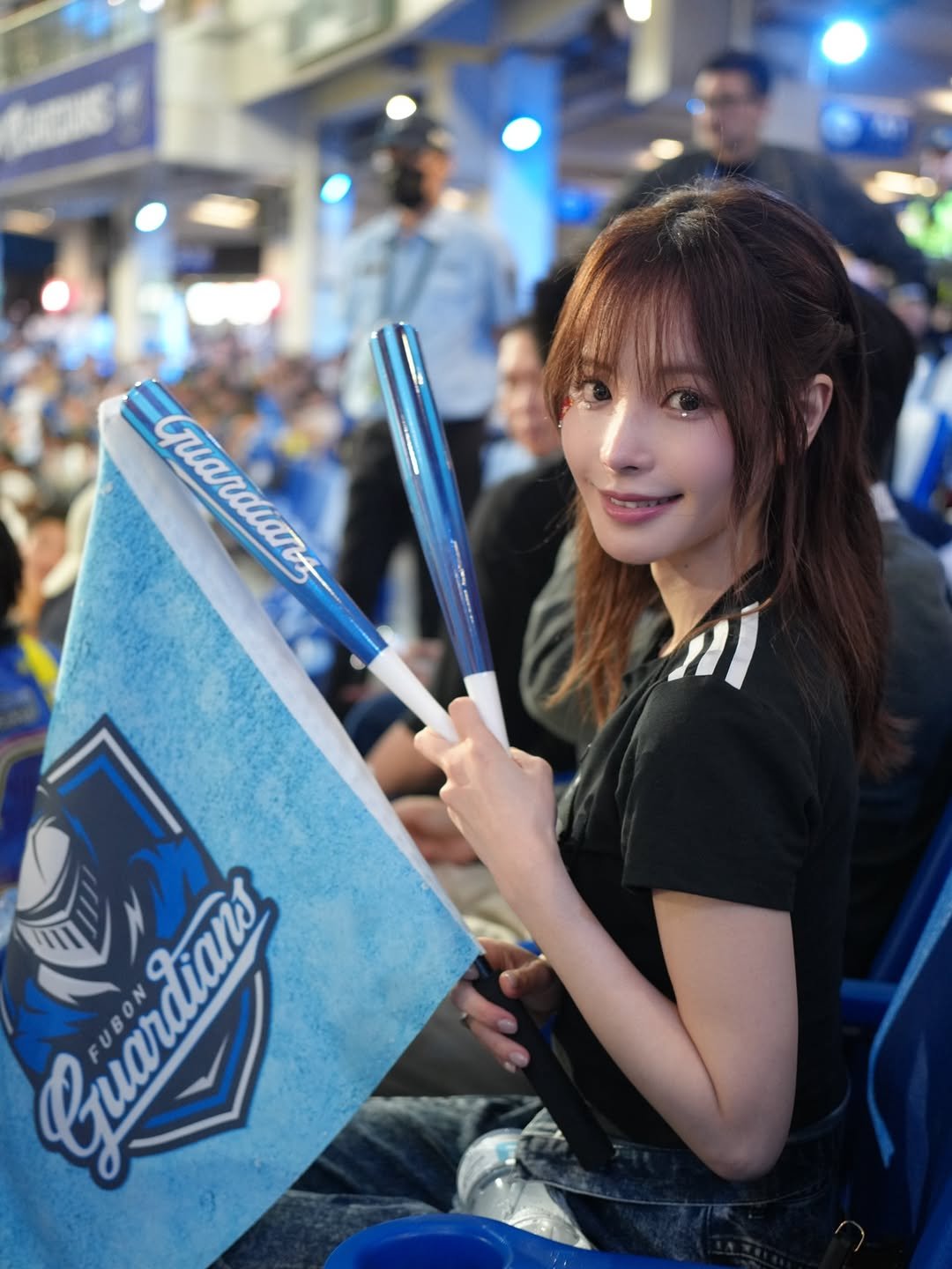 Photo by 桃乃木かな on April 16, 2026. May be an image of text.