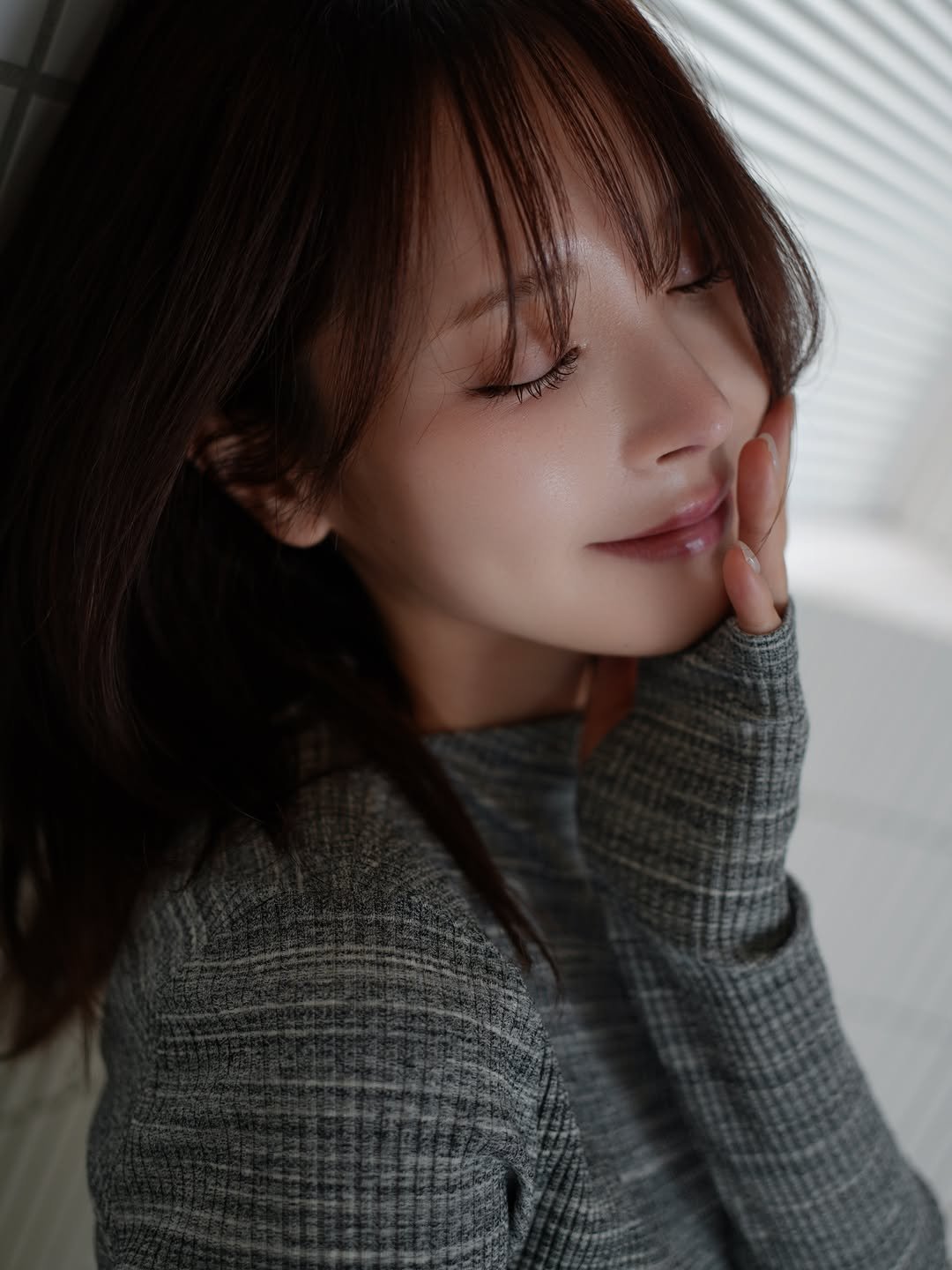 kana_momonogi 게시물 이미지: スキンケアᝰ✍︎

混合肌、薄肌
とりあえずお肌がゆるがないように！
VOSの化粧水とクリーム...