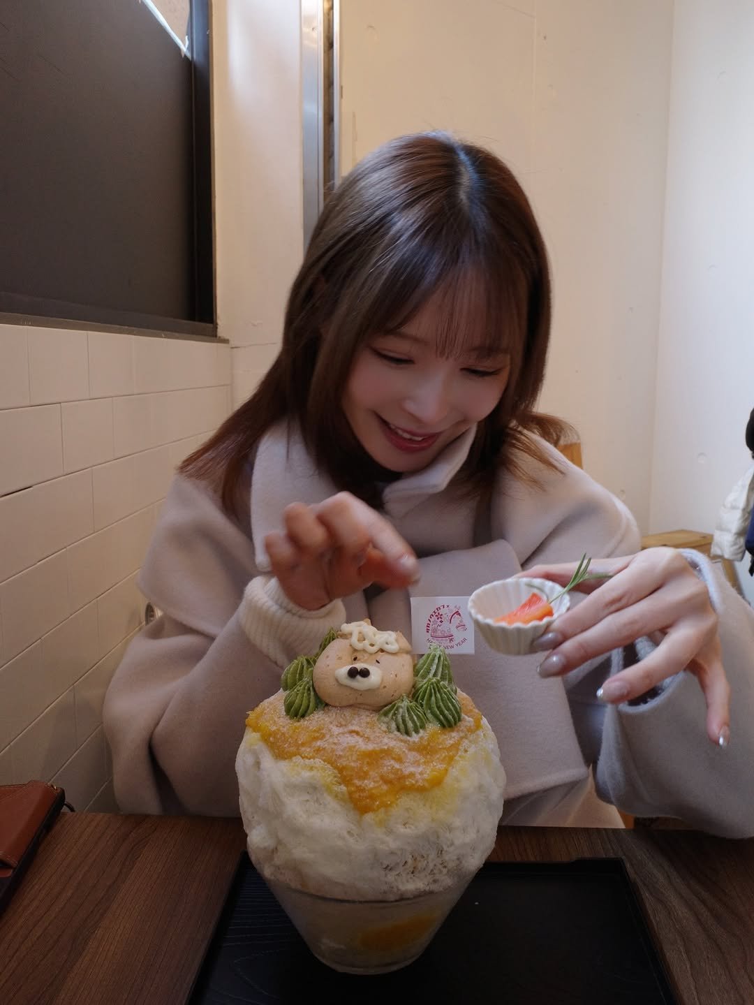 Photo by 桃乃木かな on January 11, 2026. May be an image of dessert, poached egg and text.