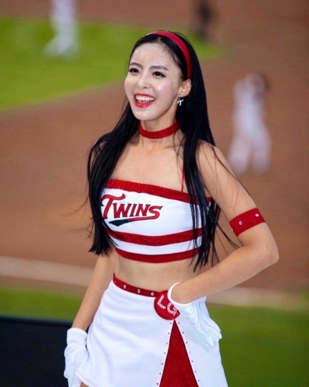 Photo shared by 강예진 on October 08, 2023 tagging @lgtwinsbaseballclub, and @lg_lovee.