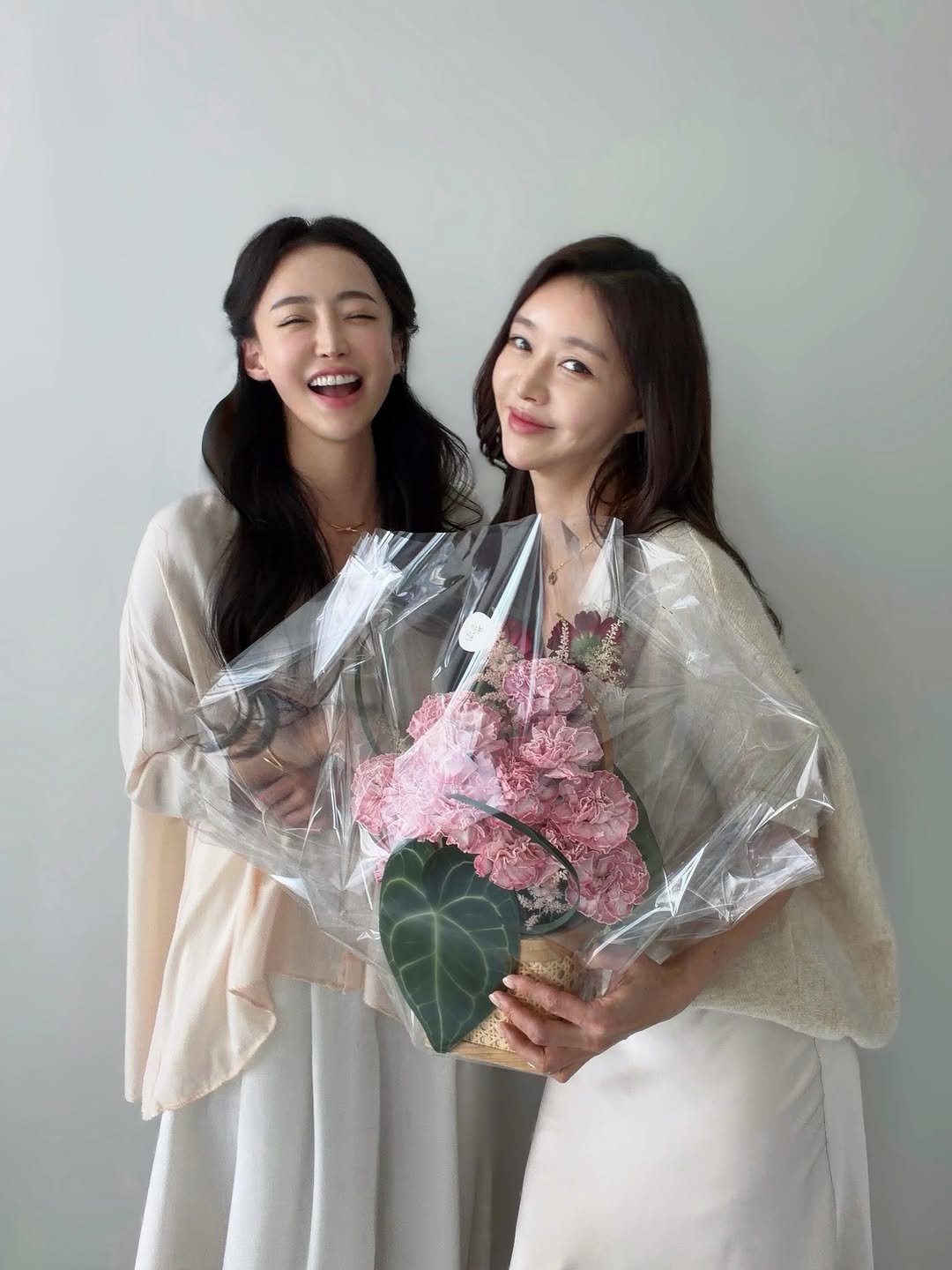 kang__yejin 게시물 이미지: 🌸 #예진하다
.
.
#어버이날 카네이션 꽃다발 클래스

마음까지 다 예쁜...
