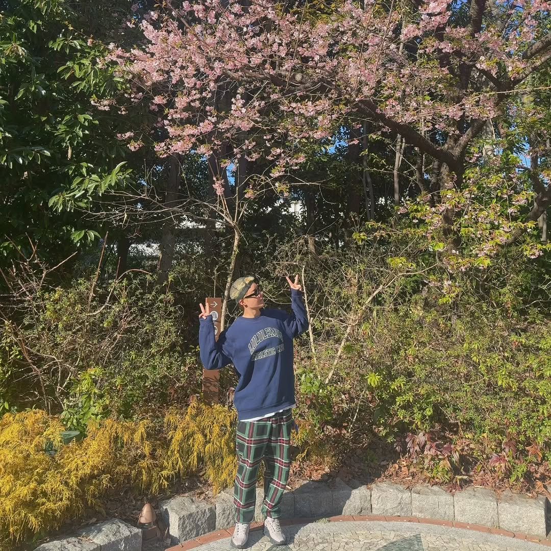 Photo by 강남 カンナム KANGNAM on March 09, 2026. May be an image of stone-fruit tree and text.