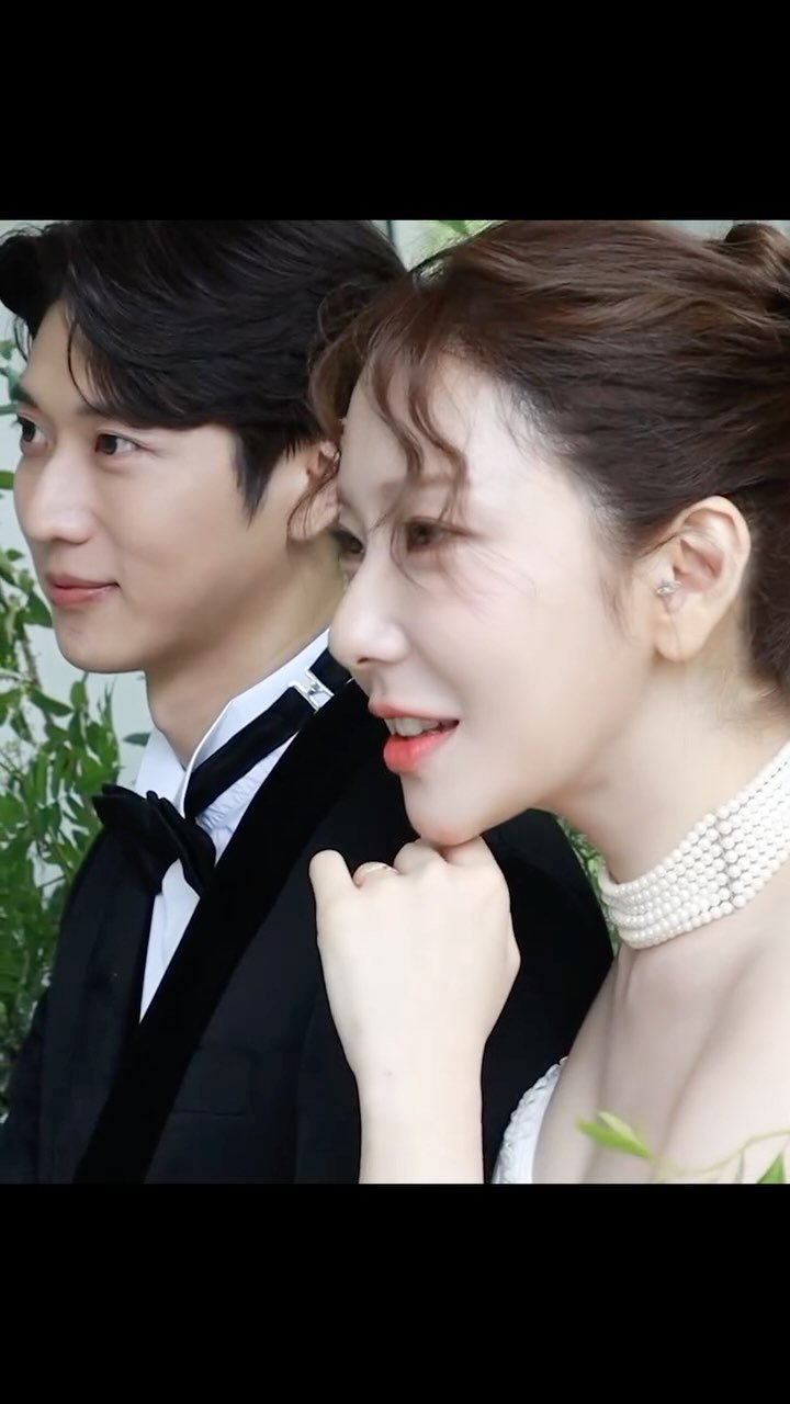 kangnajj 게시물 이미지: 좋은 기회가 생겨서 진짜 갑작스럽게 
쭌이랑 리마인드 웨딩 화보 찍고...