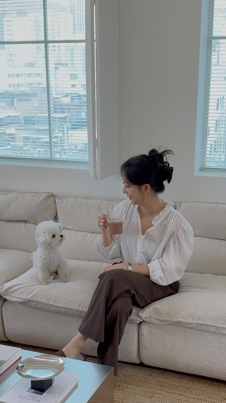 kanucoffee.official 게시물 이미지: #광고
요즘 날씨 더워지니까
집에서 커피 더 자주 마시게 되더라고요 ☕️

카누...