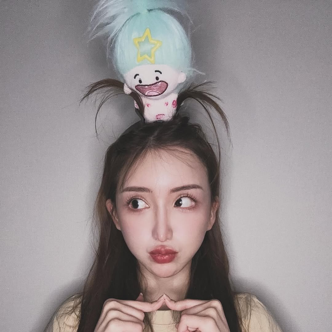 Photo by 楪カレン on June 04, 2025.