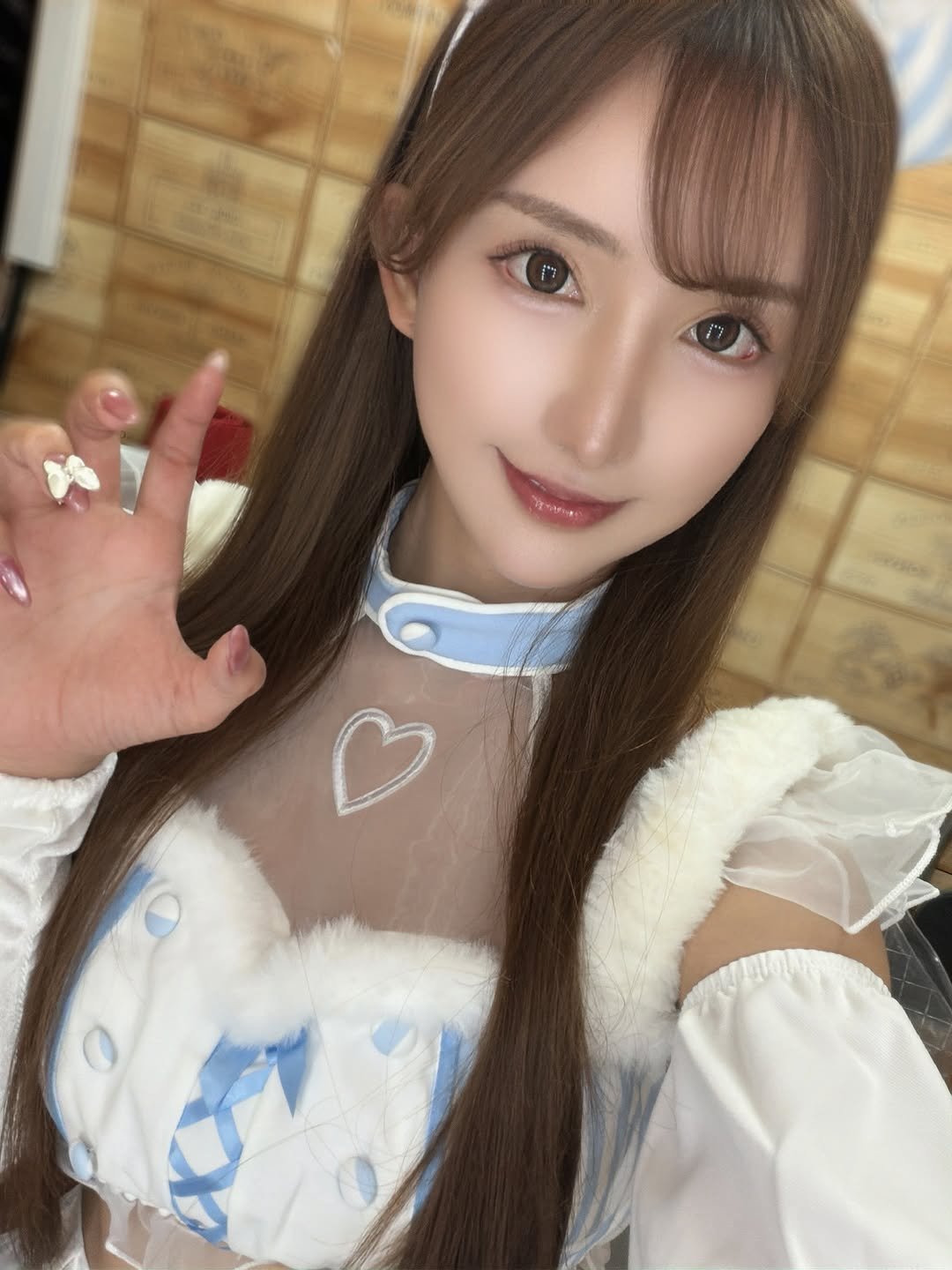 karen_yuzuriha 게시물 이미지: 🩵
メイドさん、がおー。