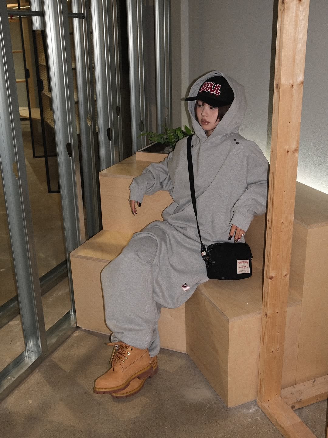 Photo by Kasina_Hannam on October 23, 2025. May be an image of sweatpants, sweatsuit, parka and text.